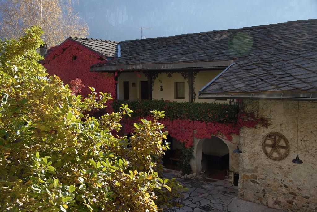 B&B Castel Ivano Strigno Luaran gambar