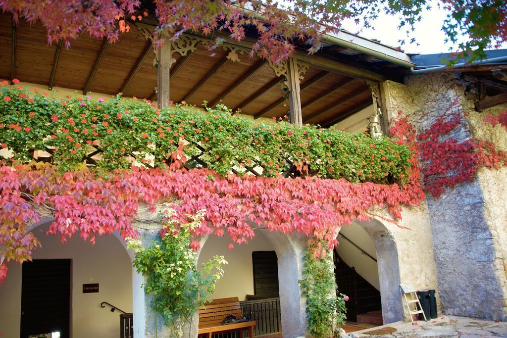 B&B Castel Ivano Strigno Luaran gambar